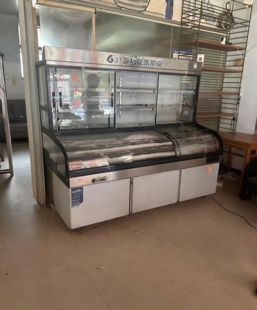 义乌展示柜冷藏柜回收展示图片，电话15737310272义乌高价上门回收